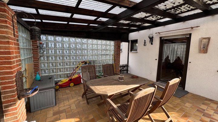 GESUCHTE LAGE - Freistehendes Zweifamilienhaus mit Garage/Garten in Zweibrücken-Niederauerbach