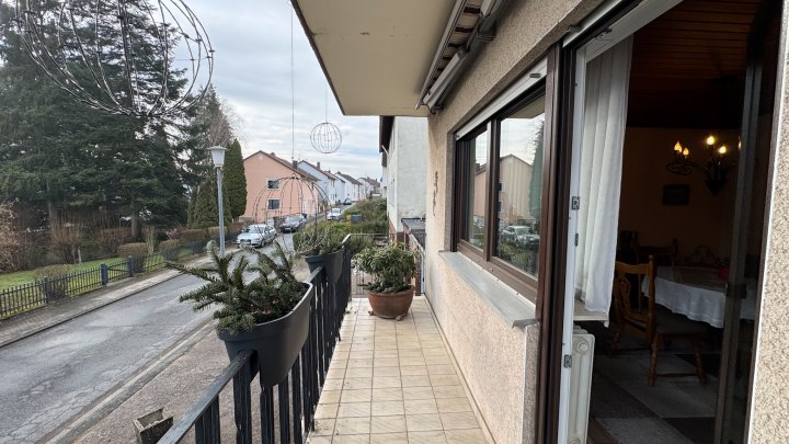 GESUCHTE LAGE - Freistehendes Zweifamilienhaus mit Garage/Garten in Zweibrücken-Niederauerbach