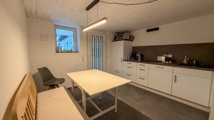 KLOSTERSTADT HORNBACH- Einfamilienhaus mit zusätzlich 2 Ferienwohnungen, Grundstück und Carport