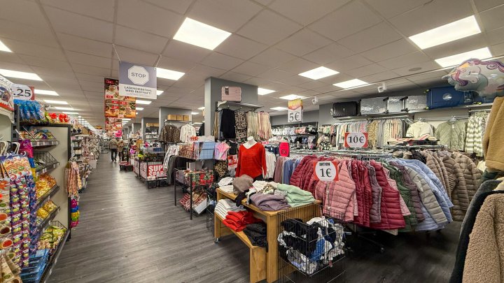 IN BESTER LAGE - Einzelhandelsfläche/Lagerfläche mit Tiefgaragenstellplätzen in Saarbrücken-City