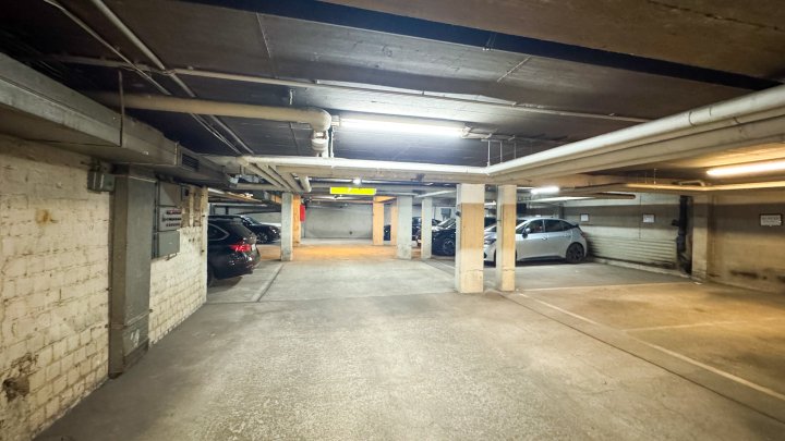 IN BESTER LAGE - Einzelhandelsfläche/Lagerfläche mit Tiefgaragenstellplätzen in Saarbrücken-City