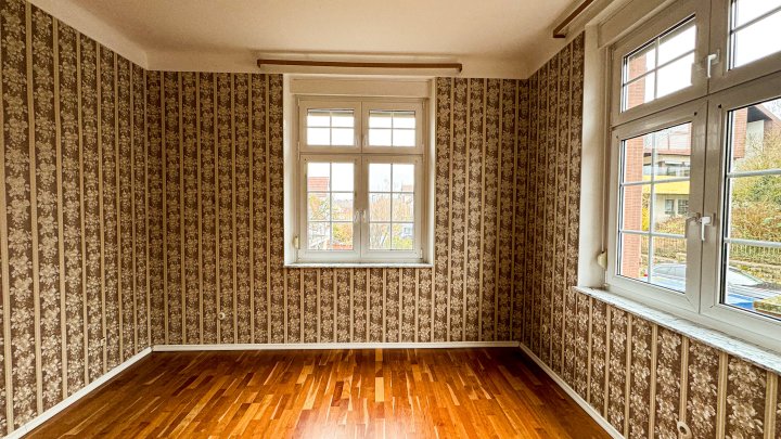 VILLA SUSANNE - Repräsentatives Anwesen mit Garage und Garten in bester Stadtlage von Zweibrücken