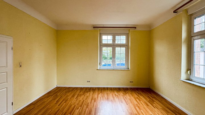 VILLA SUSANNE - Repräsentatives Anwesen mit Garage und Garten in bester Stadtlage von Zweibrücken