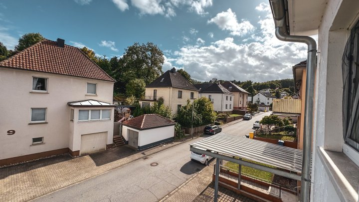 IM KLINGELTAL - Freistehendes 1-2 Fam. Haus mit Garten und Garage in Zweibrücken-Ixheim