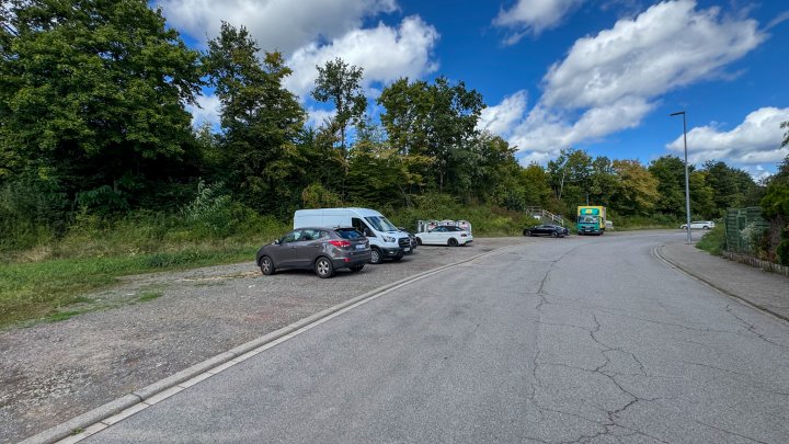 WOHNEN IN IXHEIM - Freistehendes Einfamilienhaus mit Garage und Terrasse in 66482 Zweibrücken