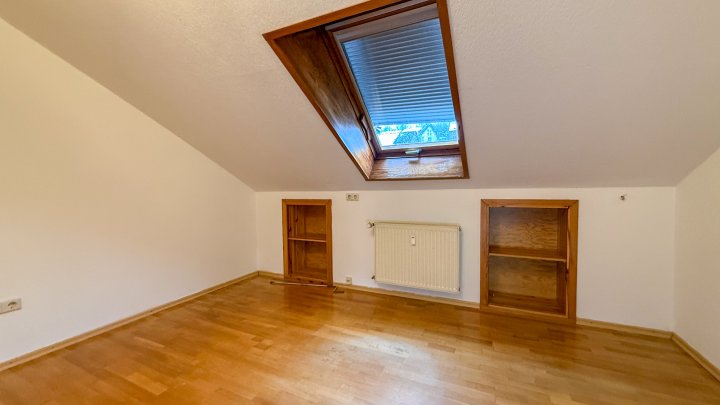 MEHRGENERATIONEN -WOHNEN - 4-ZKB mit Balkon in ruhiger Lage von Zweibrücken - Oberauerbach