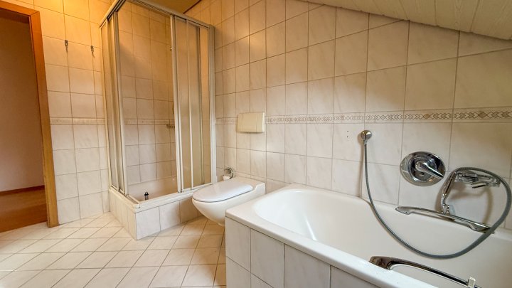 MEHRGENERATIONEN -WOHNEN - 4-ZKB mit Balkon in ruhiger Lage von Zweibrücken - Oberauerbach