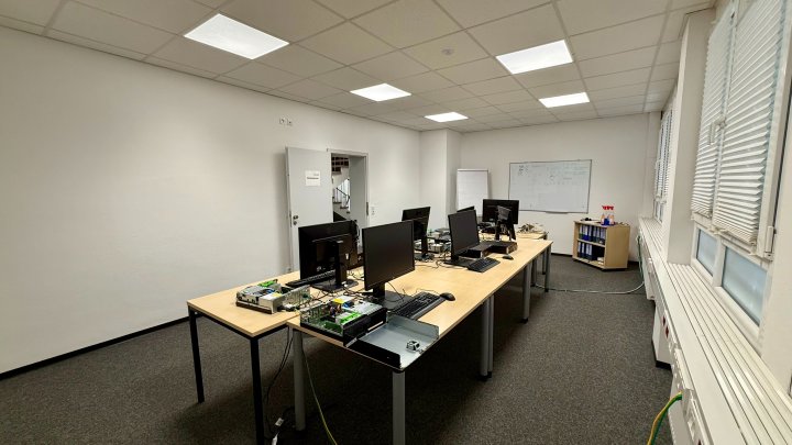 Gewerbeeinheit in Zweibrücken- 550 m² Büro-/Praxisfläche zu vermieten