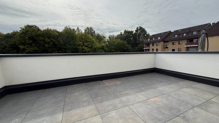 Neubau-Doppelhaushälfte in Zweibrücken: Wohnen am Jacobyberg im modernen Stil mit Garten