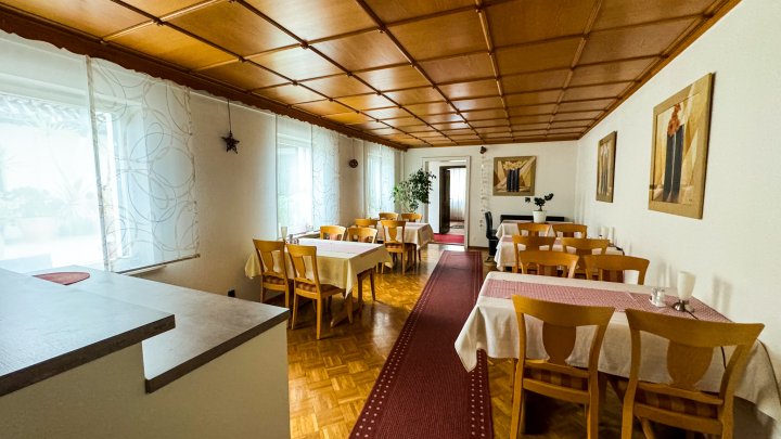 PROJEKTENTWICKLUNG - Wohn- und Geschäftshaus mit Hotel und PV Anlage in 66450 Bexbach