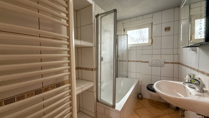 VIELFÄLTIG - Attraktive Doppelhaushälfte in bester Lage von Homburg/Kirrberg