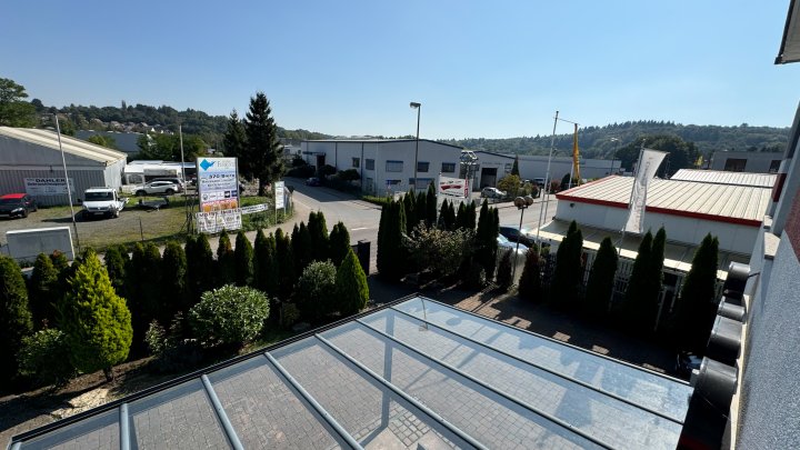 DIREKT BEZUGSBEREIT - Wohn-und Geschäftshaus in bester Gewerbelage von 66482 Zweibrücken