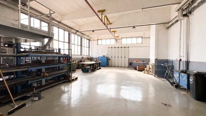 AM FLUGPLATZ - Gewerbeobjekt mit Büroflächen/Werkstatthallen/Stellplätzen in Zweibrücken