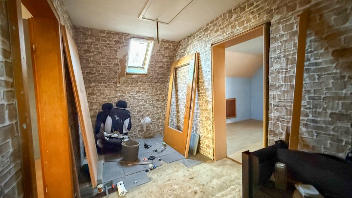 HANDWERKERHAUS - Renovierungsbedürftiges Einfamilienhaus mit Grundstück in Käshofen