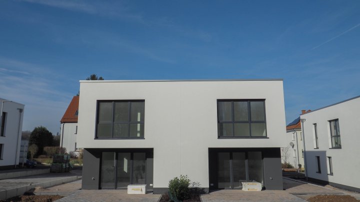 NEUBAU - Wohnen am Jacobyberg – Doppelhaushälfte mit Garten in Toplage von 66482 Zweibrücken