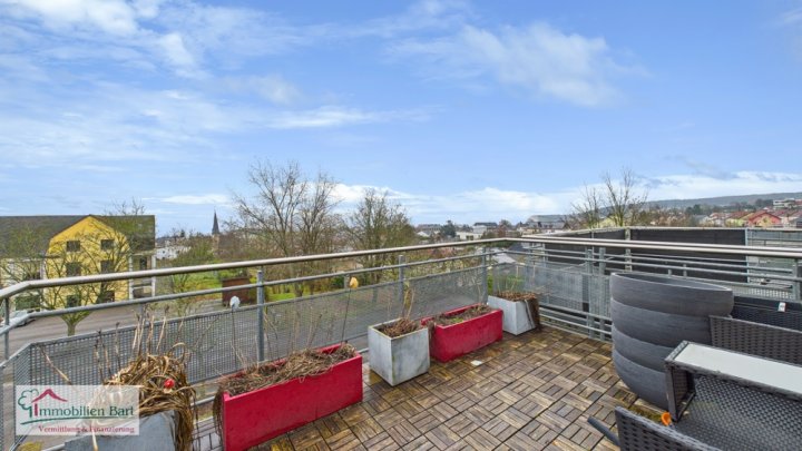 120 M² WOHNUNG MIT TOLLER AUSSICHT IN PERL