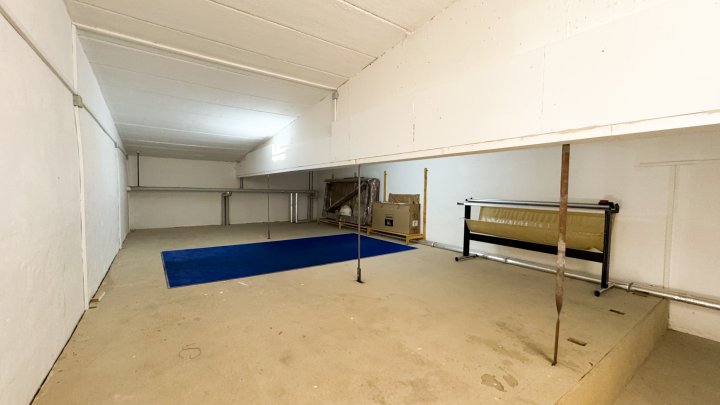 AM FLUGPLATZ - Gewerbeobjekt mit Büroflächen/Werkstatthallen/Stellplätzen in Zweibrücken