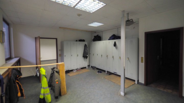 INDUSTRIEKOMPLEX - Lagerhalle/Produktionshalle mit Büroflächen im Biosphären Reservat Bliesgau