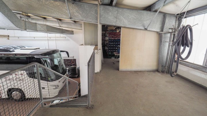 Interessante Gewerbehalle mit Hebebühne und Waschanlage für LKW-Fahrzeuge in 66482 Zweibrücken