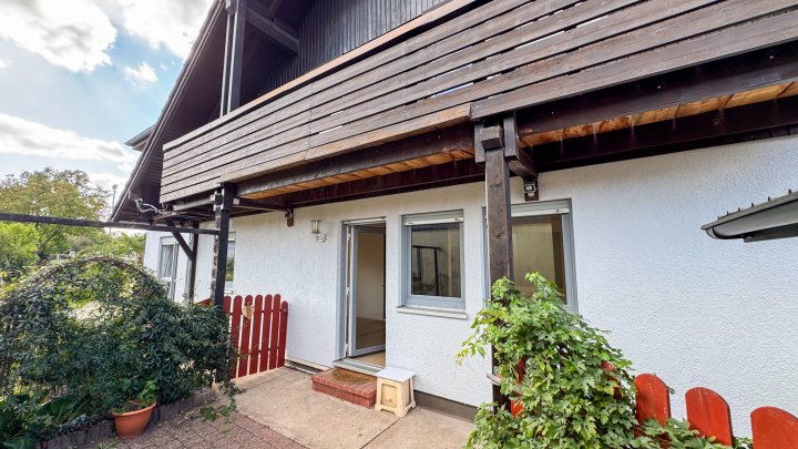 DIREKT BEZIEHBAR - Freist. 2-Fam. Haus mit großem Garten in 66509 Rieschweiler-Mühlbach