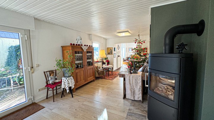 ENERGIESPARSAM - Freist. 2-Fam. Haus mit großem Garten in 66509 Rieschweiler-Mühlbach