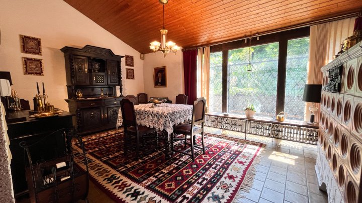 Im Klingeltal- Besonderes Einfamilienhaus mit Grundstück in bester Lage von 66482 Zweibrücken