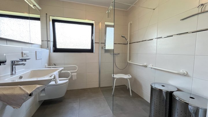 Im Klingeltal- Besonderes Einfamilienhaus mit Grundstück in bester Lage von 66482 Zweibrücken