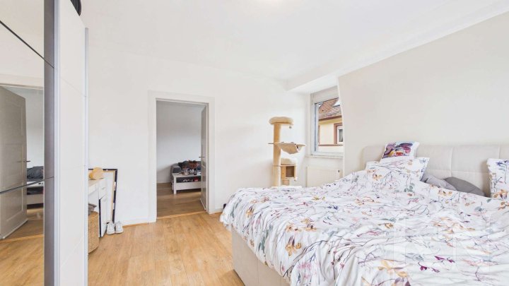 Mehrfamilienhaus mit Entwicklungspotenzial – 2 freie Einheiten & sofortige Renditechance