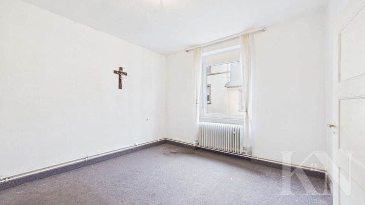 Mehrfamilienhaus mit Entwicklungspotenzial – 2 freie Einheiten & sofortige Renditechance