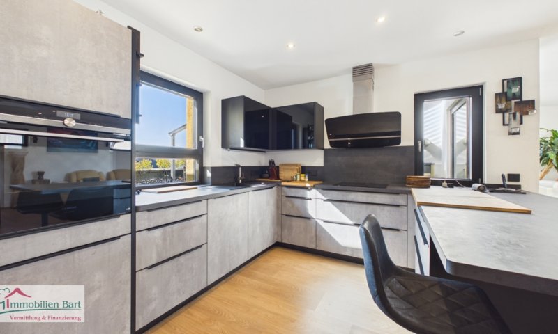 GRENZE L-REMICH: NEUWERTIGES BIO-SOLARHAUS IN TOP LAGE VON PERL-BESCH