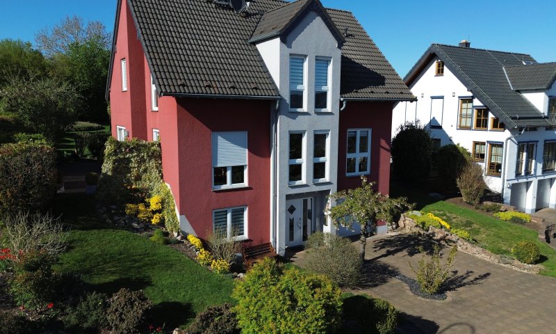 Perfektes Familienheim im Luftkurort Thalfang – Gepflegtes Haus mit Terrasse und viel Grün