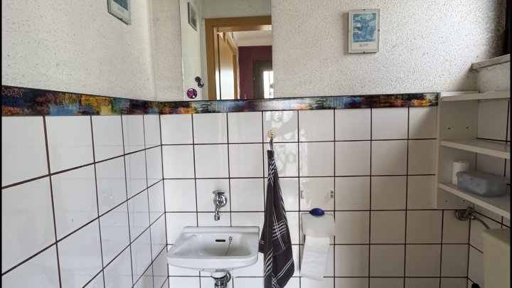 Sanierungsbedürftiges Einfamilienhaus in ruhiger Lage von Beckingen - Erbringen