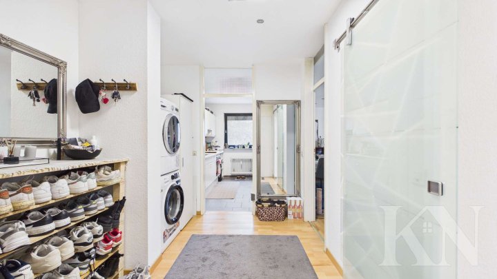 Top-Lage: Erdgeschosswohnung mit Balkon, TG-Stellplatz & Wellnessbereich in Saarbrücken-Rotenbühl