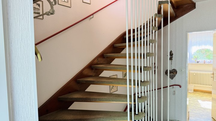 Charmantes Reihenhaus mit Balkon und Garten in äußerst attraktiver Lage von Saarlouis zu verkaufen