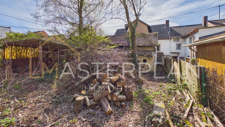 Bestandsimmobilie mit großem Potenzial zur Neugestaltung