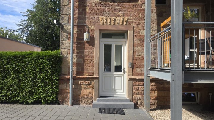 Große 4 ZKB in Quierschied Waldrandlage zu vermieten