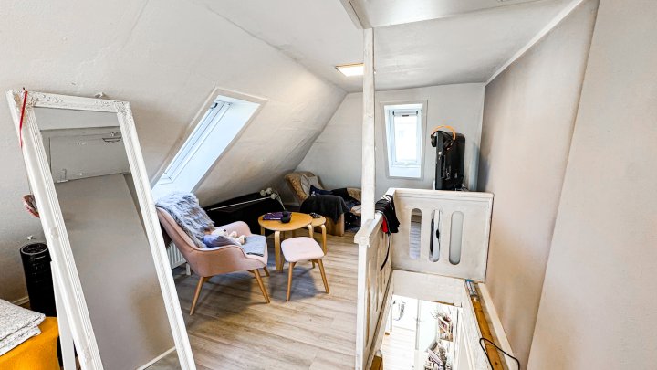 AM FASANERIEBERG - Freistehendes Einfamilienhaus mit Garage und Garten in Zweibrücken (Stadt)