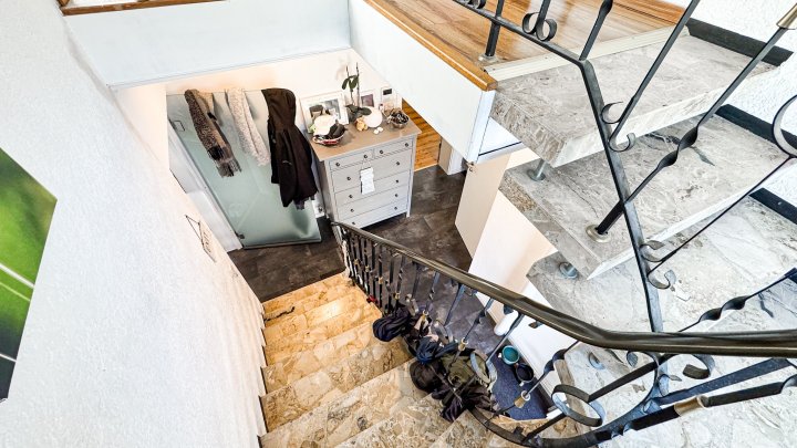 AM FASANERIEBERG - Freistehendes Einfamilienhaus mit Garage und Garten in Zweibrücken (Stadt)