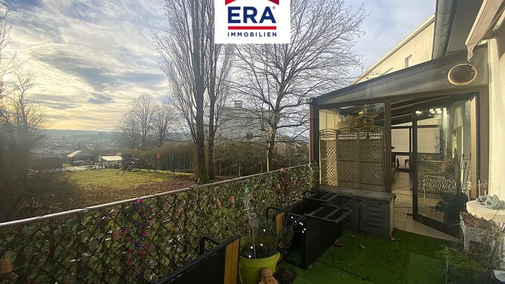 KEINE VERMITTLUNGSGEBÜHREN ! EINFAMILIENHAUS MIT POOL, RUHIGE LAGE, IN FORBACH/FR, NÄHE SB