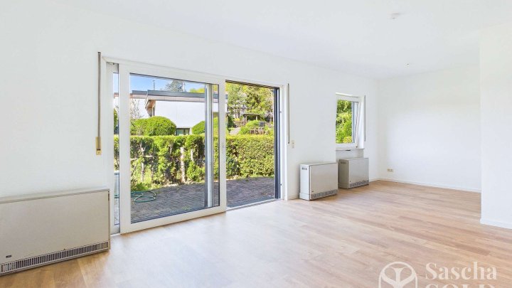 Büroräume mit Lagerfläche, Stellplatz und Garage in St. Ingbert-Mitte (Roter Flur)