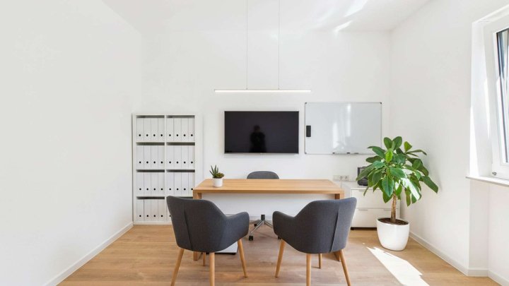 Büroräume mit Lagerfläche, Stellplatz und Garage in St. Ingbert-Mitte (Roter Flur)