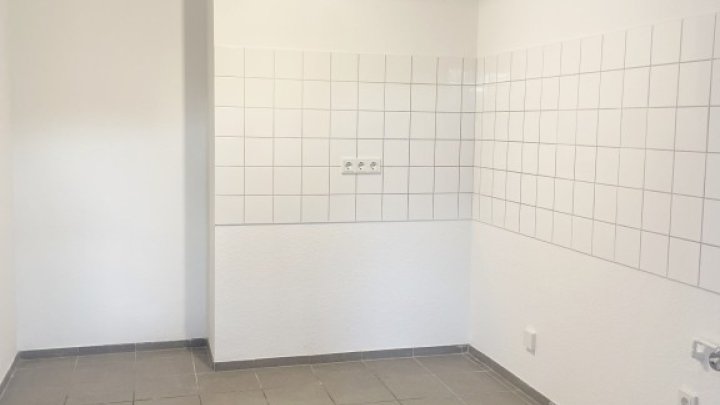 Lichtdurchflutete 3-Zimmer-Wohnung mit sonnigem Balkon