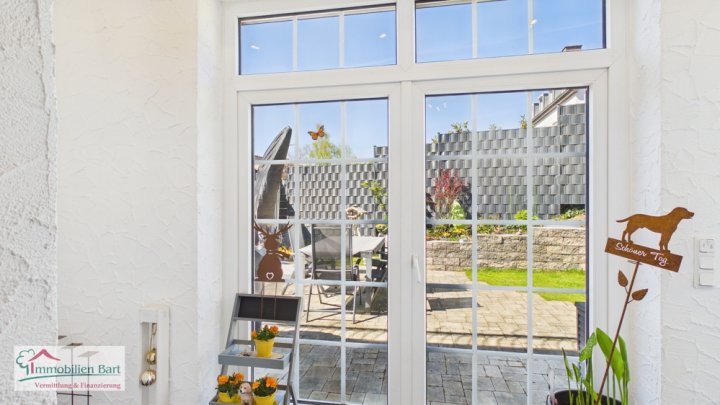 TRIER-OLEWIG: EINFAMILIENHAUS MIT GARTEN UND GARAGE