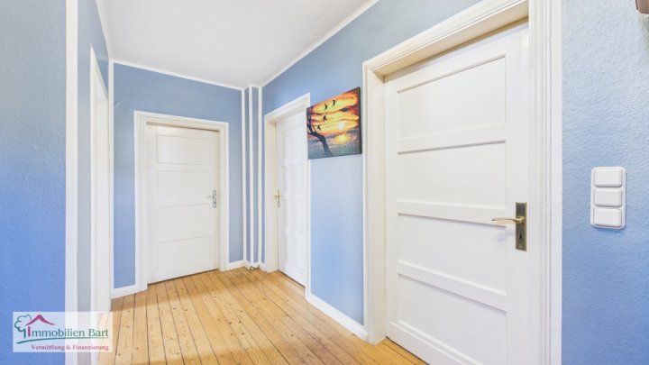 TRIER-OLEWIG: EINFAMILIENHAUS MIT GARTEN UND GARAGE