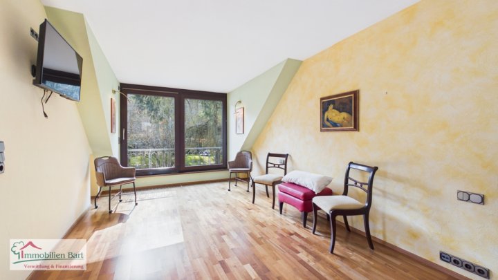 NATUR PUR!

EXKLUSIVES ANWESEN IN GRENZNÄHE VON LUXEMBOURG!