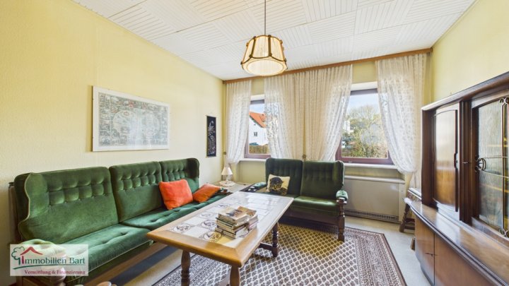 SAARBURG(SERRIG): WOHNHAUS MIT 2 WOHNUNGEN