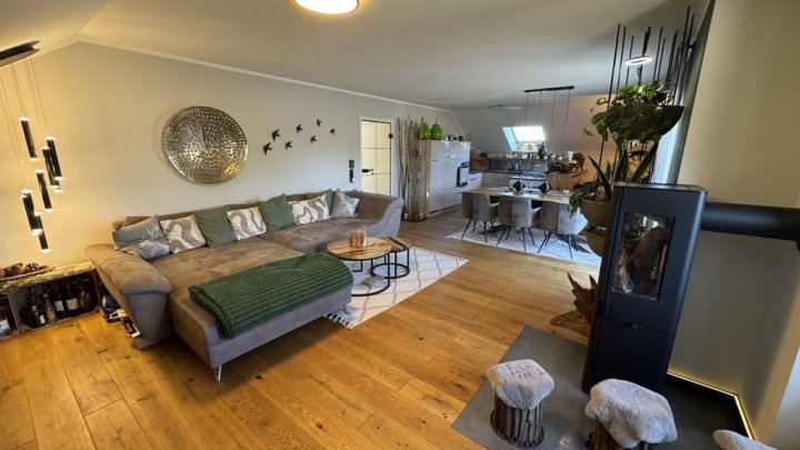 Moderne 4-Zimmer-Wohnung in neuwertigem Zustand in bevorzugter Homburger Wohnlage