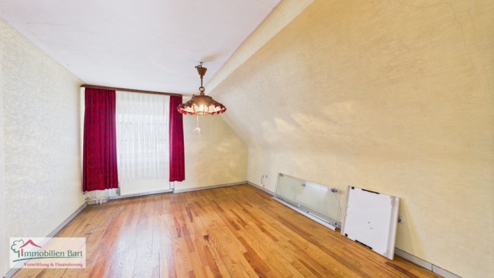 VIELSEITIGE VERWENDUNG! WOHNHAUS MIT GASTSTÄTTE IN MERZIG!