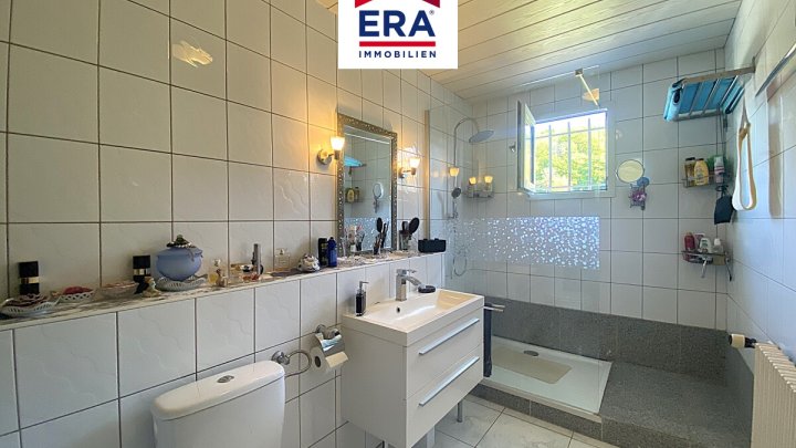 KEINE VERMITTLUNGSGEBÜHREN - BUNGALOW MIT POOL IN DALEM/FR, NÄHE SAARLOUIS