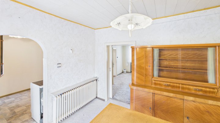 Wohnhaus mit Weitblick - Einfamilienhaus mit Entwicklungspotential in Merchweiler
